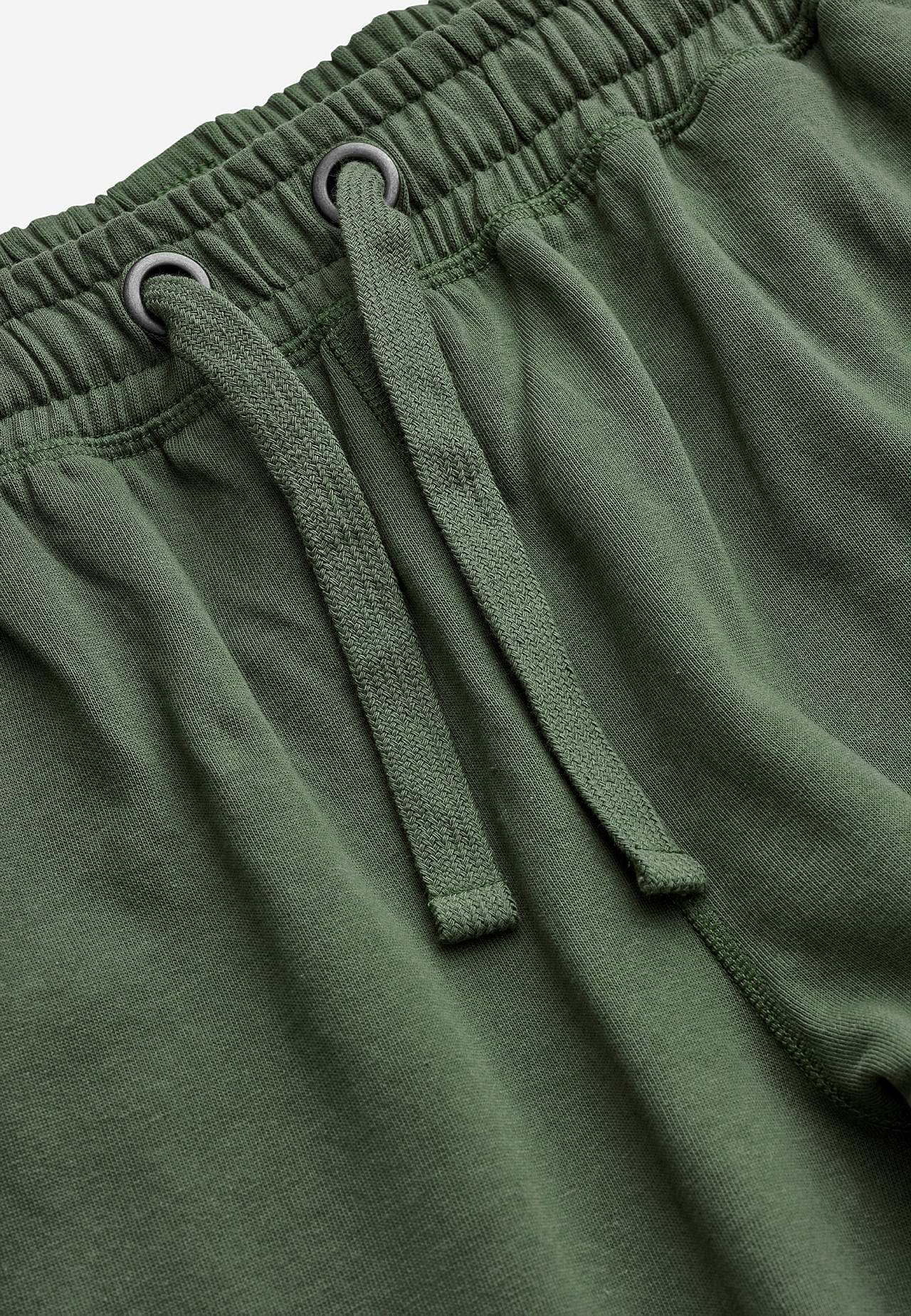 Sweatshirt pants with casual fit