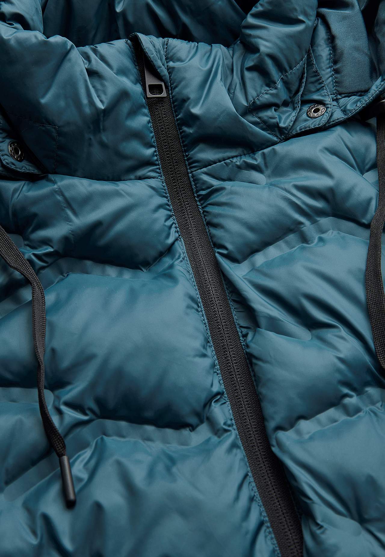 Jacket with down feel