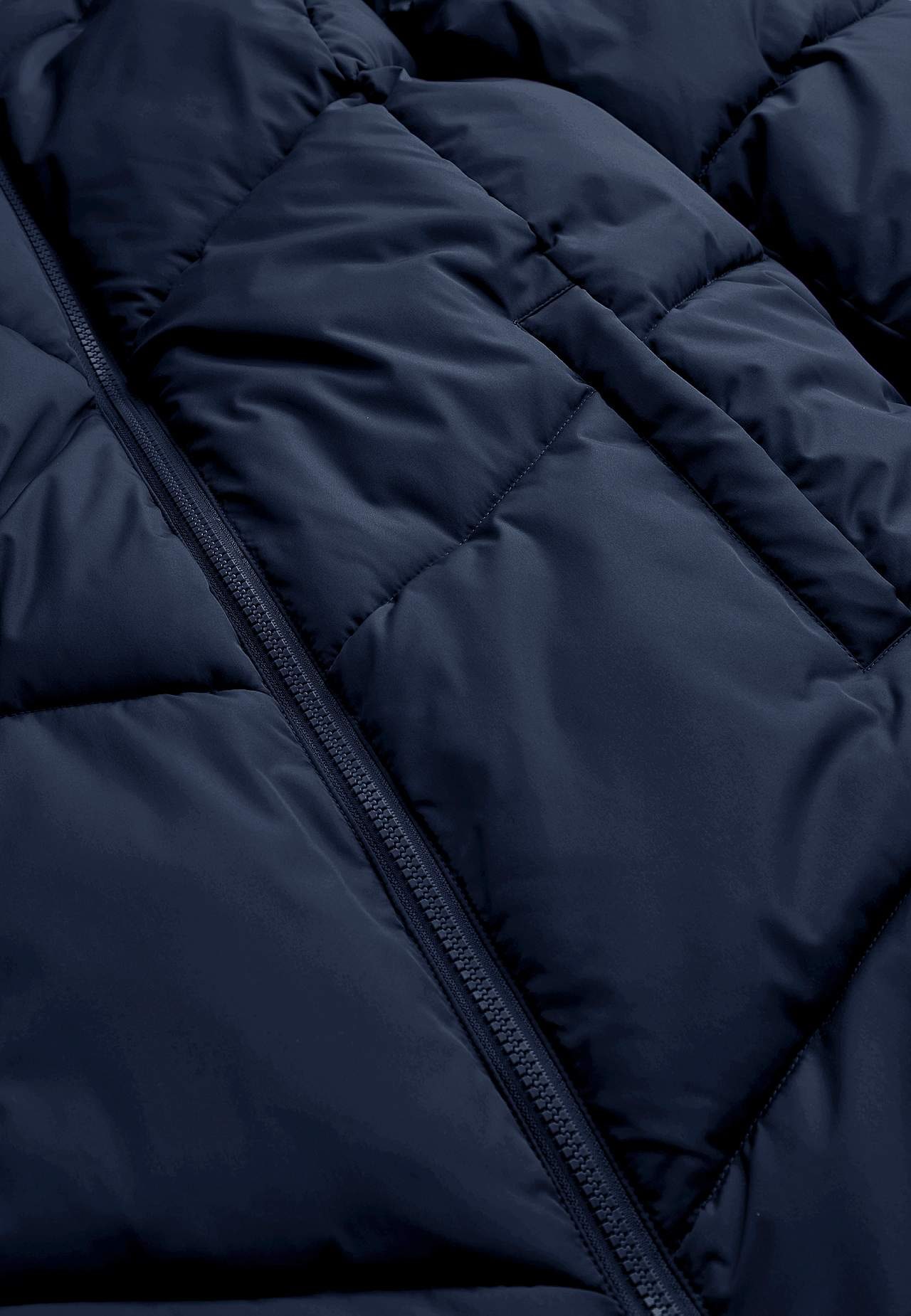 Long jacket with fluffy padding