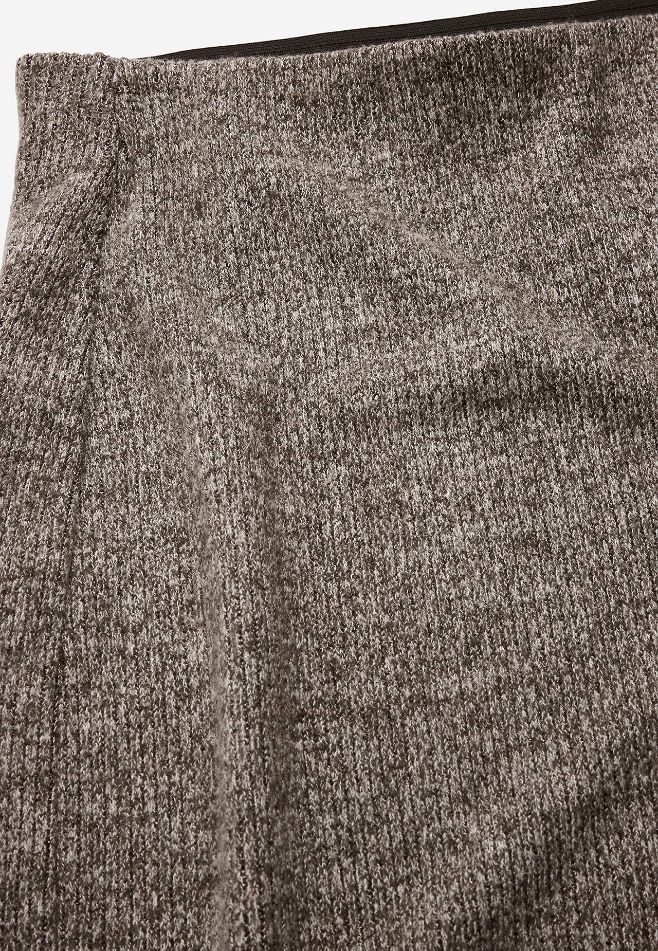 Super soft skirt with slit