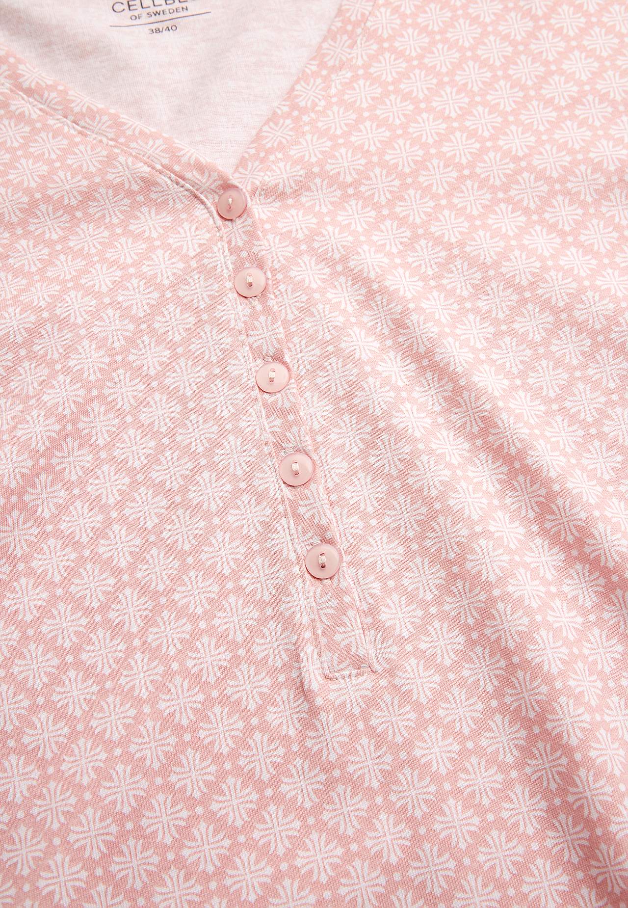 Short nightgown with buttons