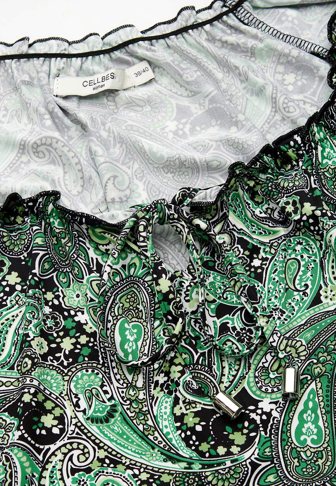 Patterned off-shoulder dress