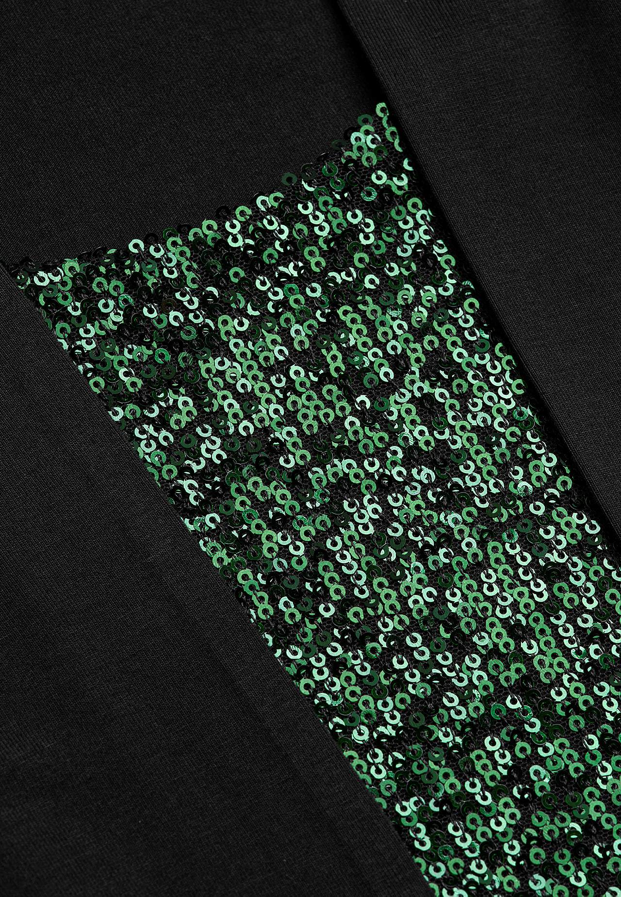 Long-sleeved 2-in-1 top with sequins