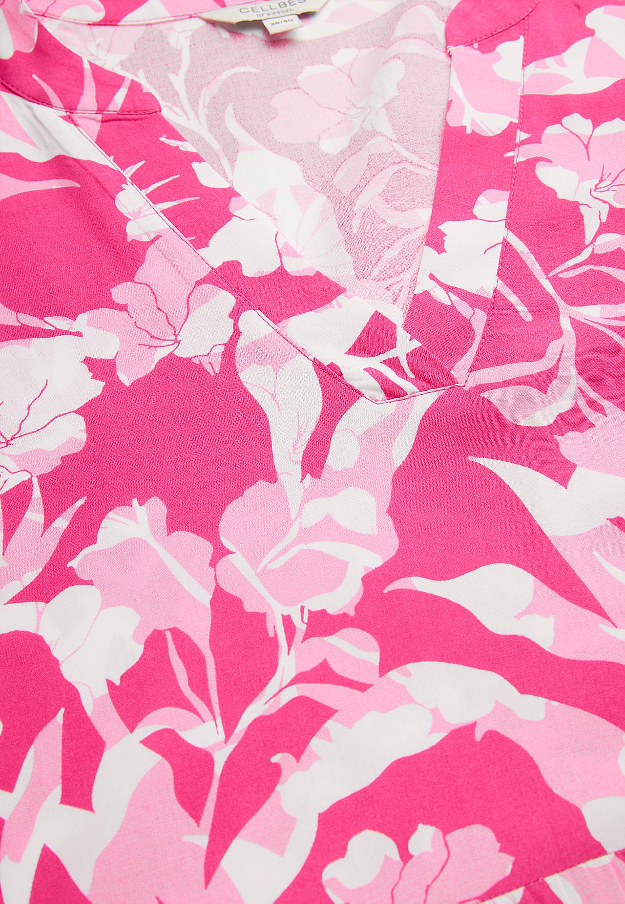 Dress with flounces