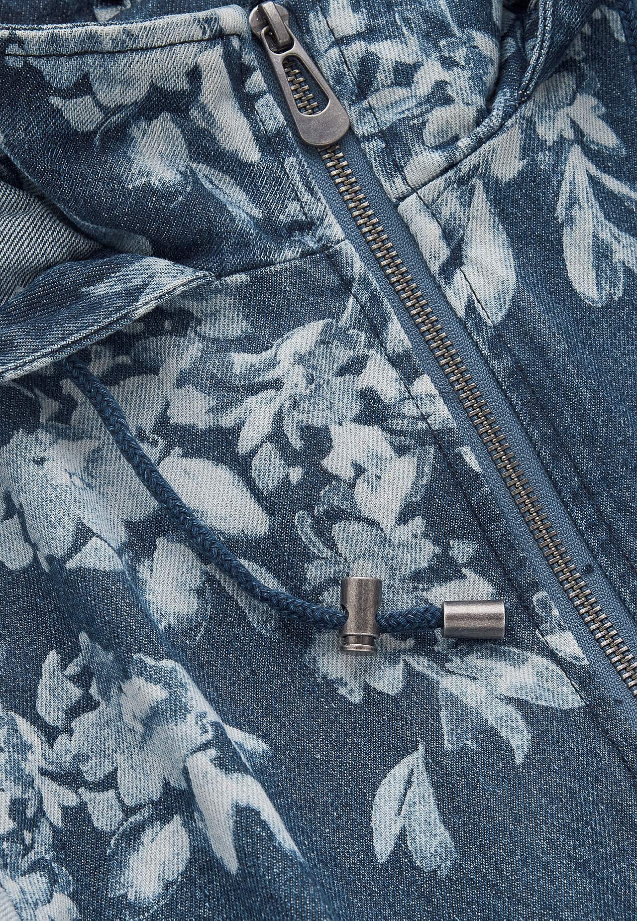 Patterned parka in denim