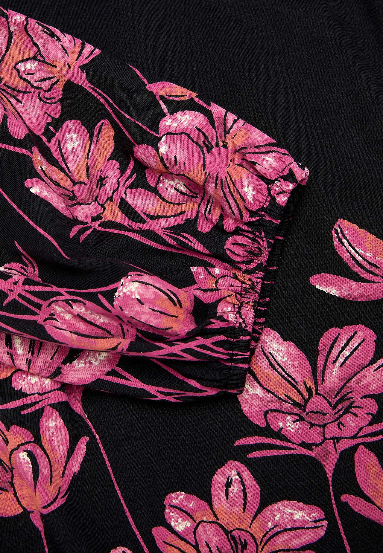 Jersey top with a flower pattern Engla