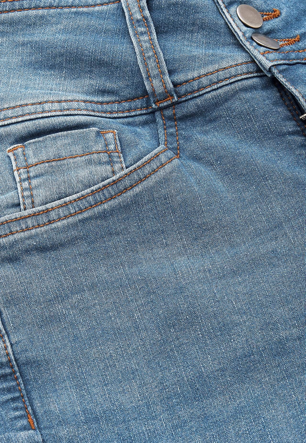 Slim jeans with high rise - three lengths