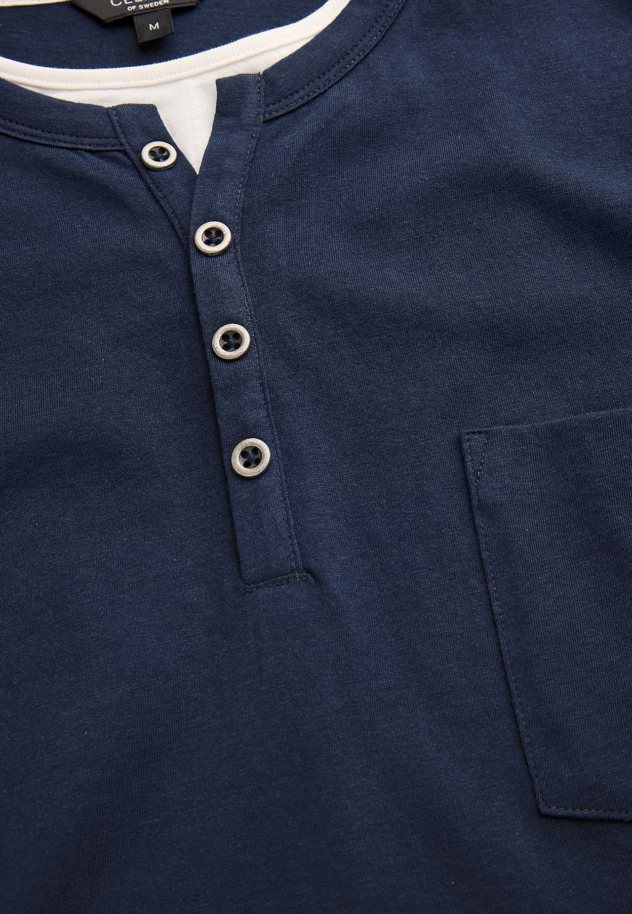 T-shirt with button placket
