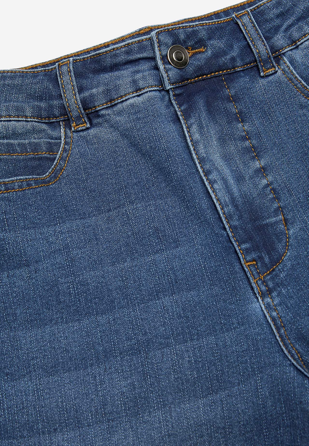 Stretchy ankle jeans