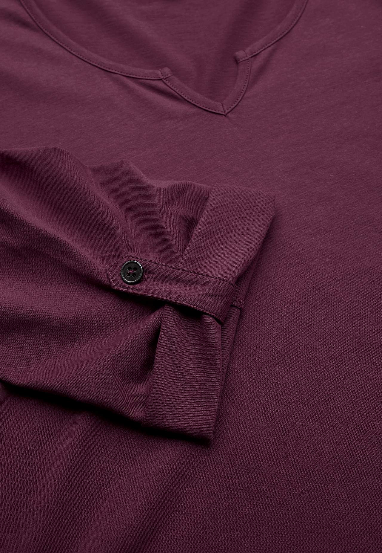 Jersey top with 3/4 length sleeves
