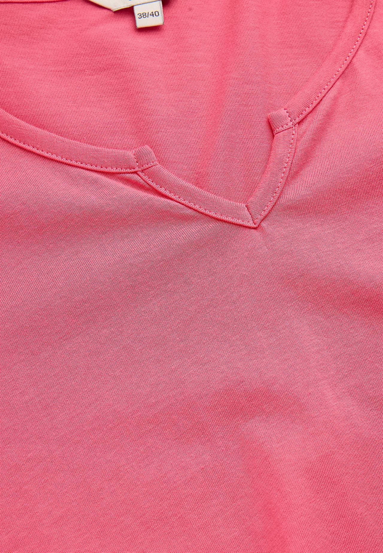 Jersey top with 3/4 length sleeves