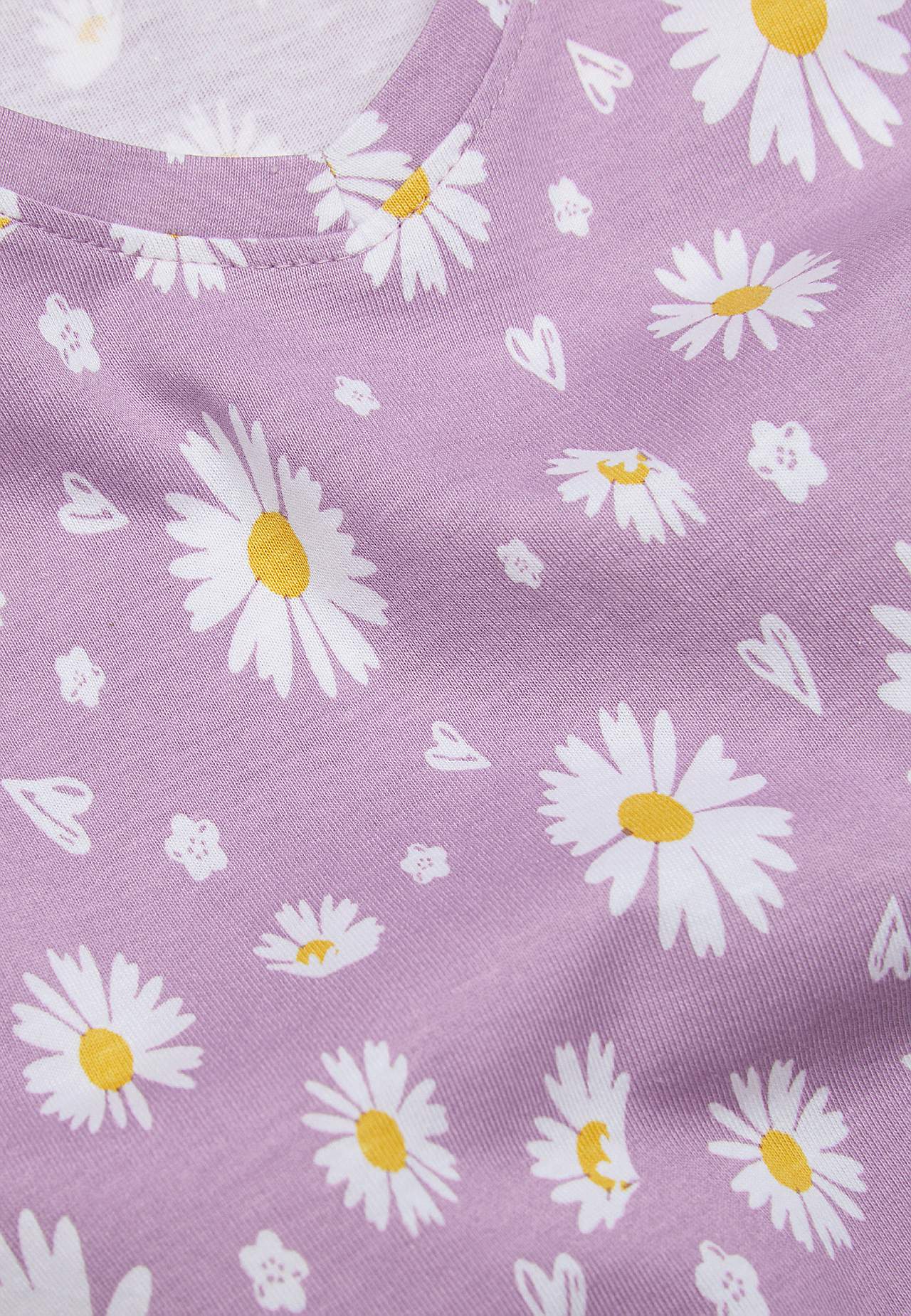 Long, patterned nightgown