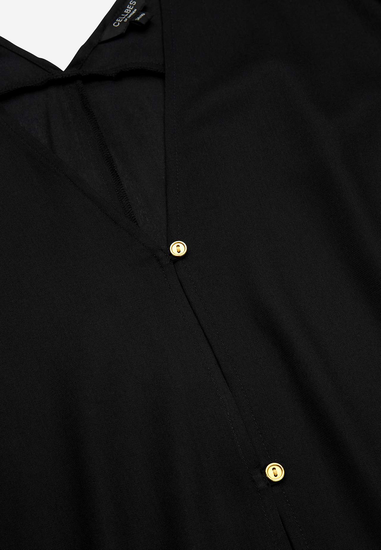 Beach caftan with buttons
