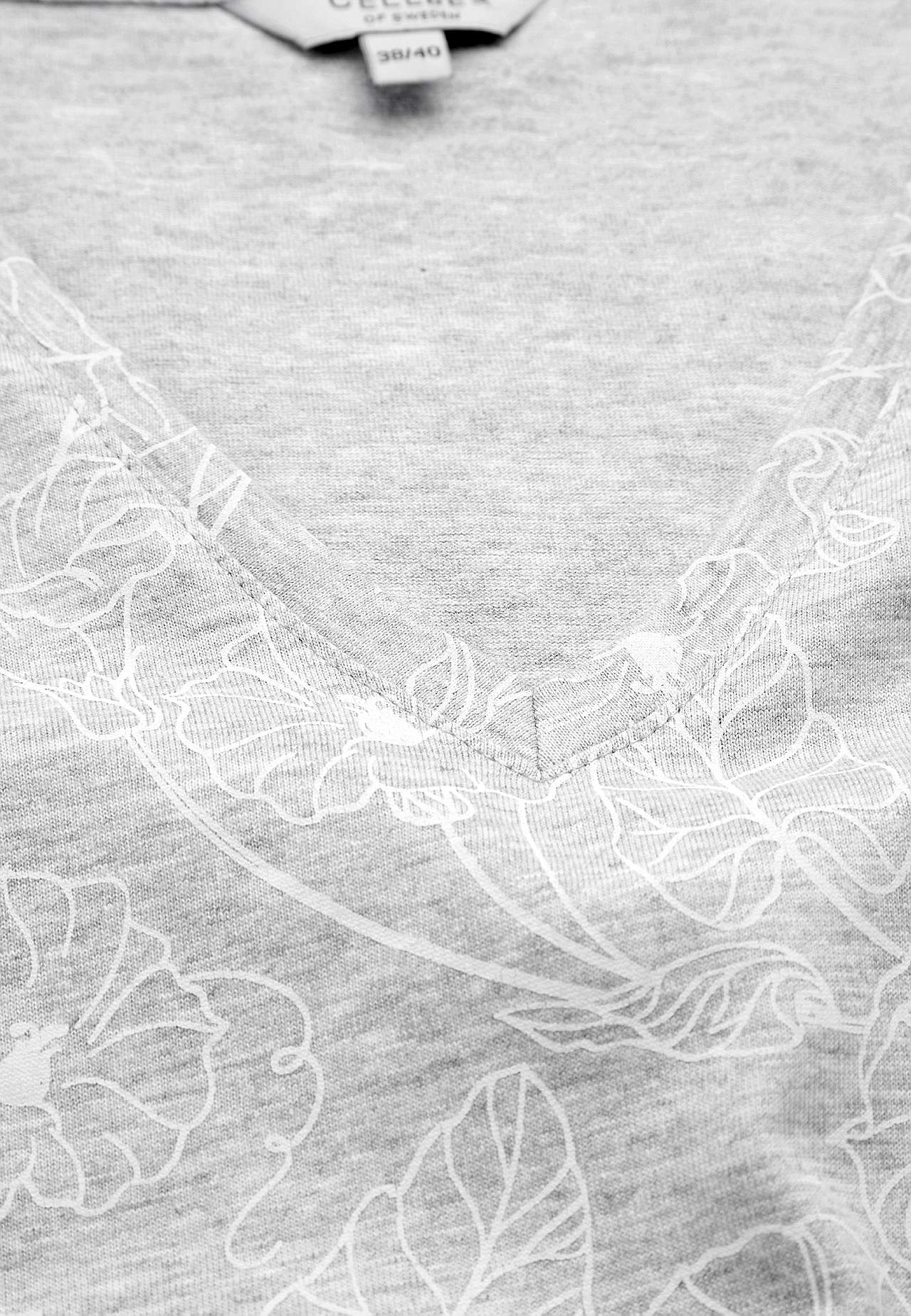 Sleeveless nightdress