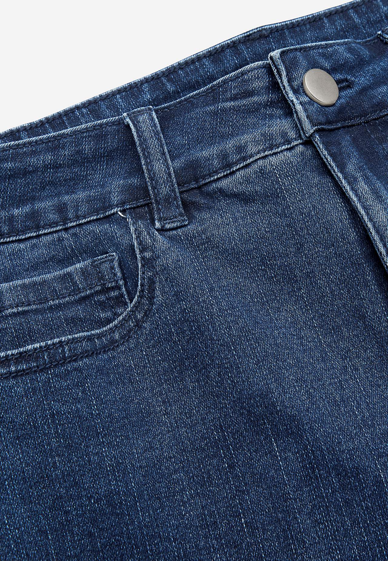 Crop jeans with five-pocket design
