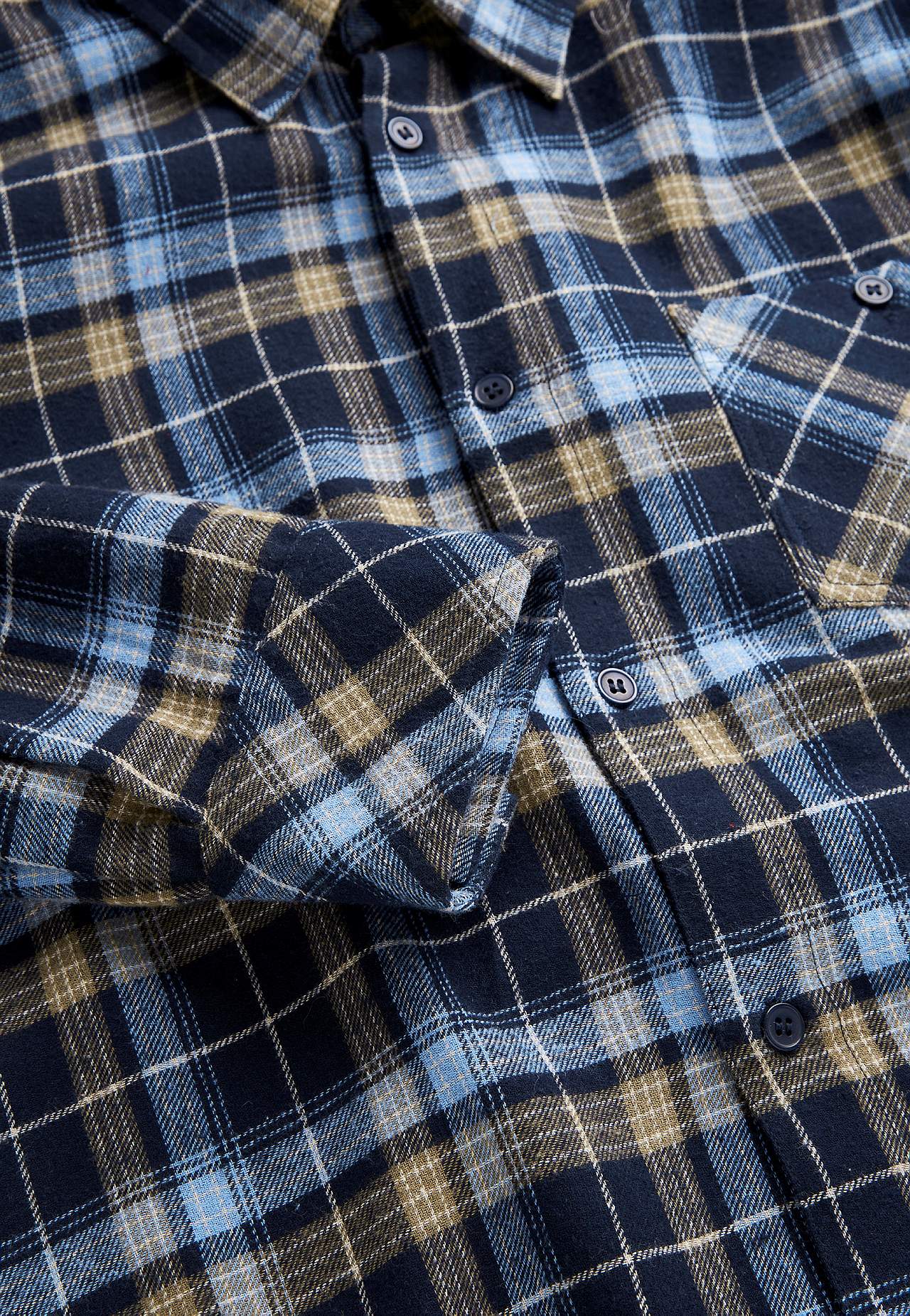 Checked flannel shirt