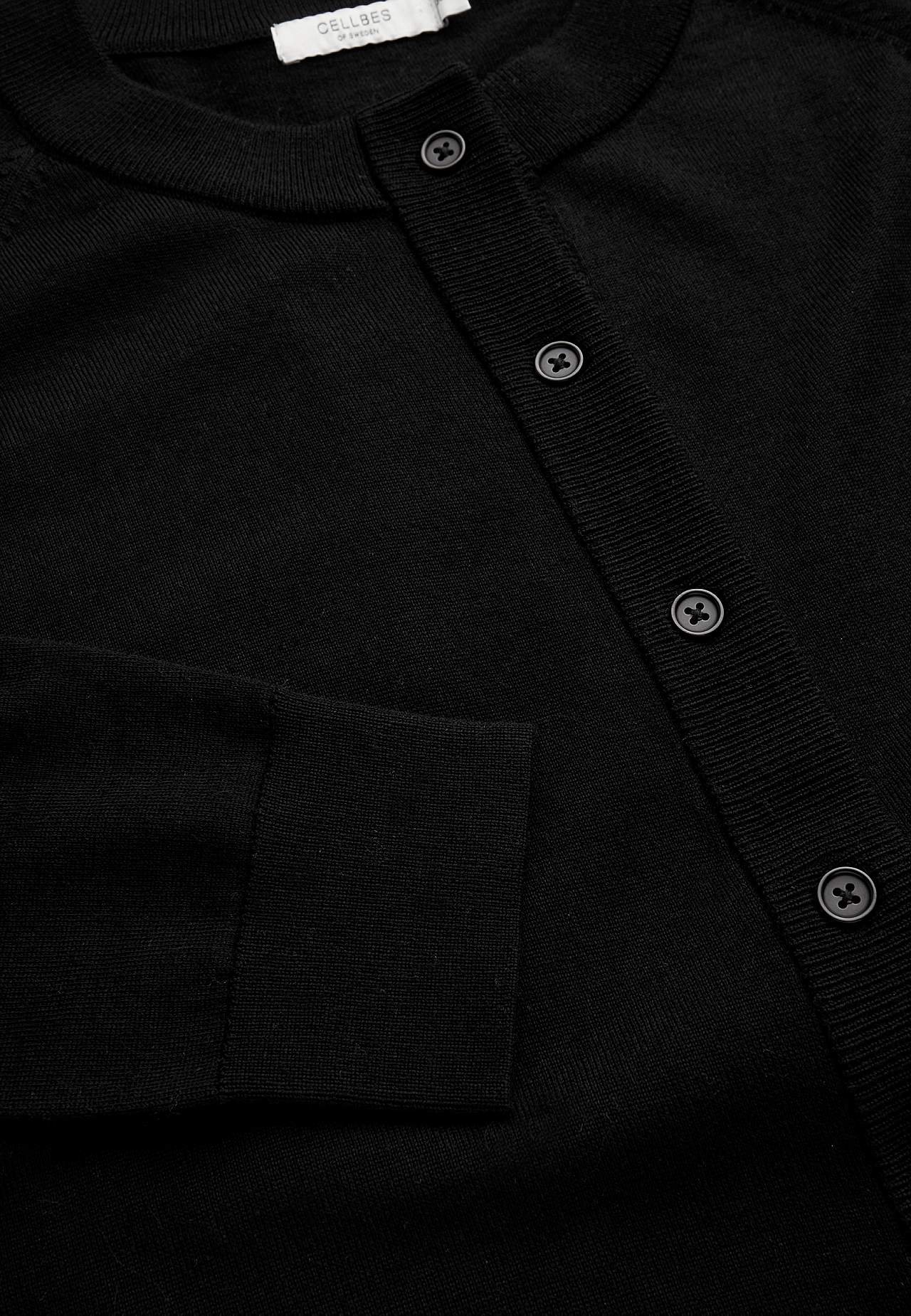 Cardigan Premium in merino wool