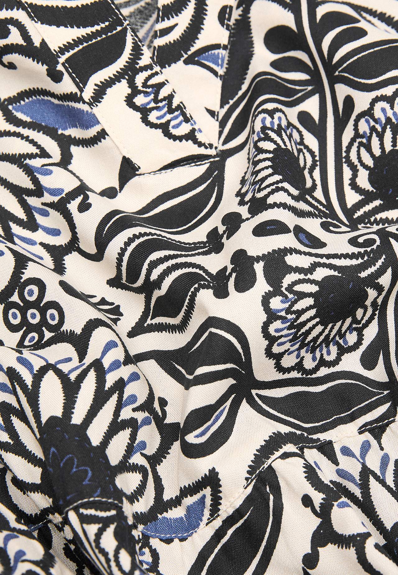 Dress with flounces