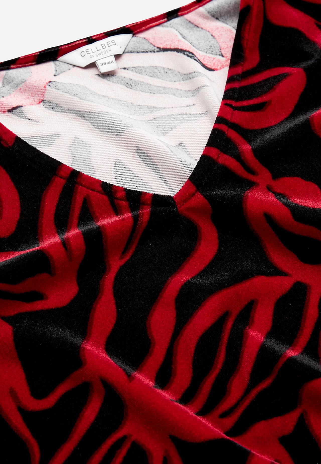 Velvet tunic with gathered sleeve detail
