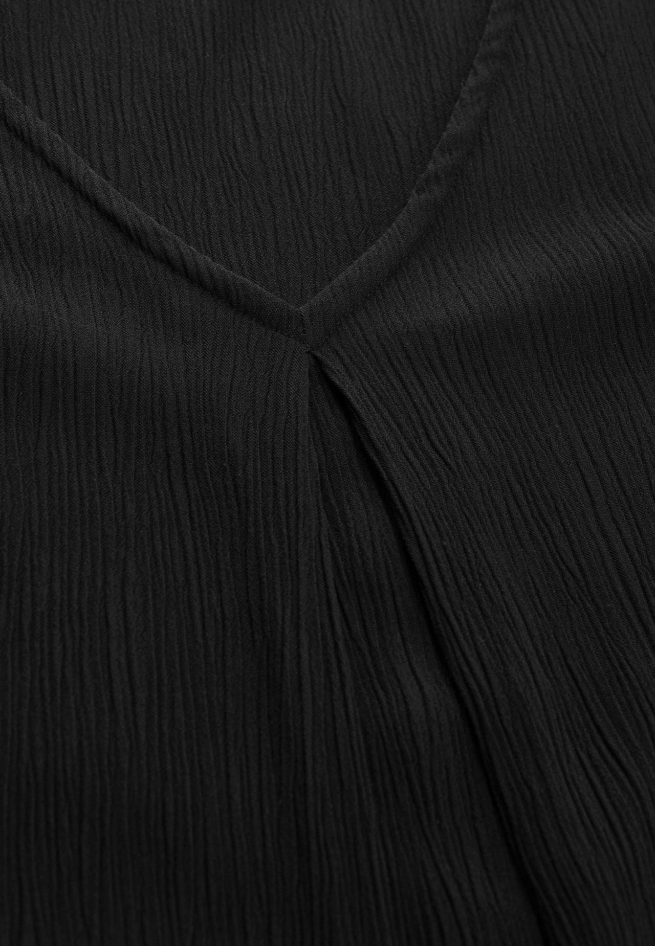 Tunic with crêpe quality
