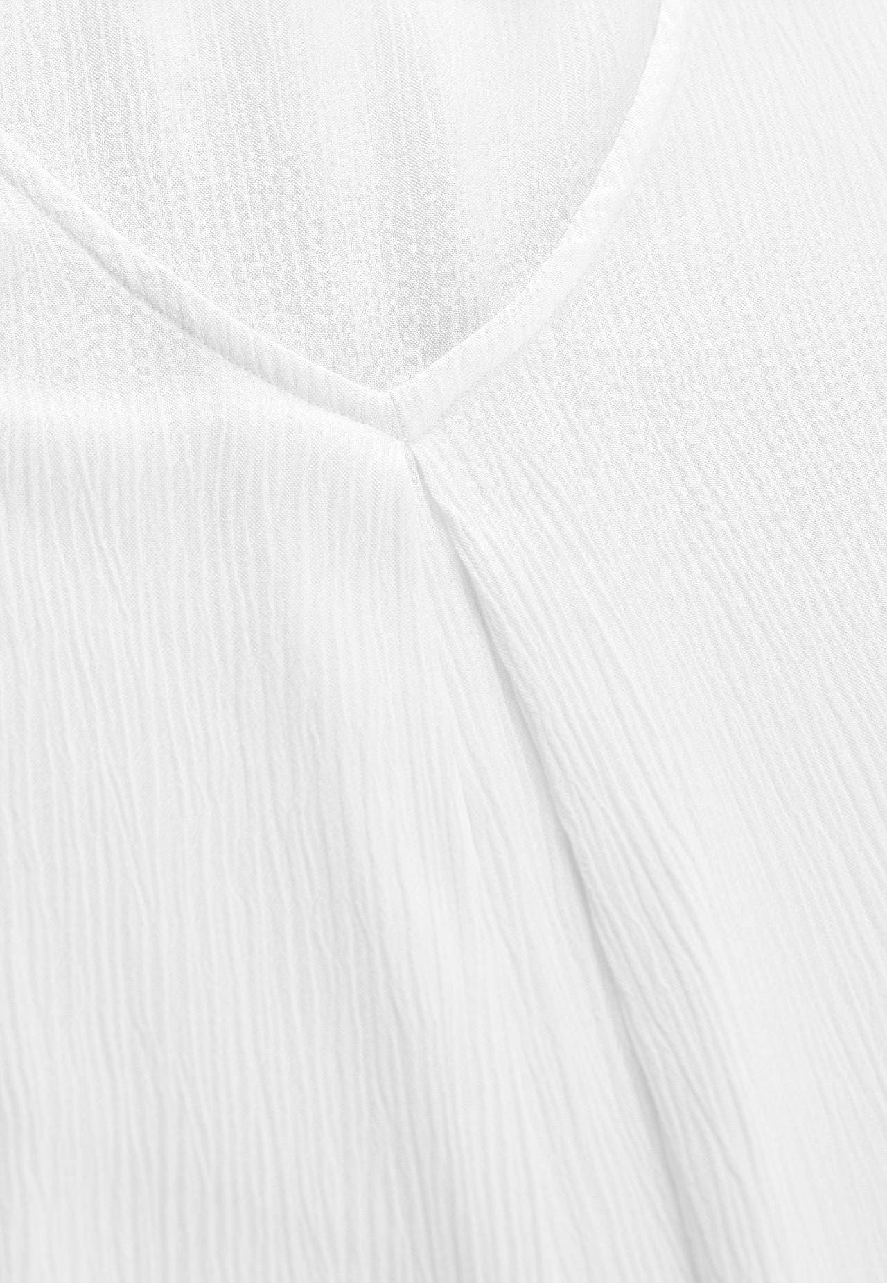 Tunic with crêpe quality