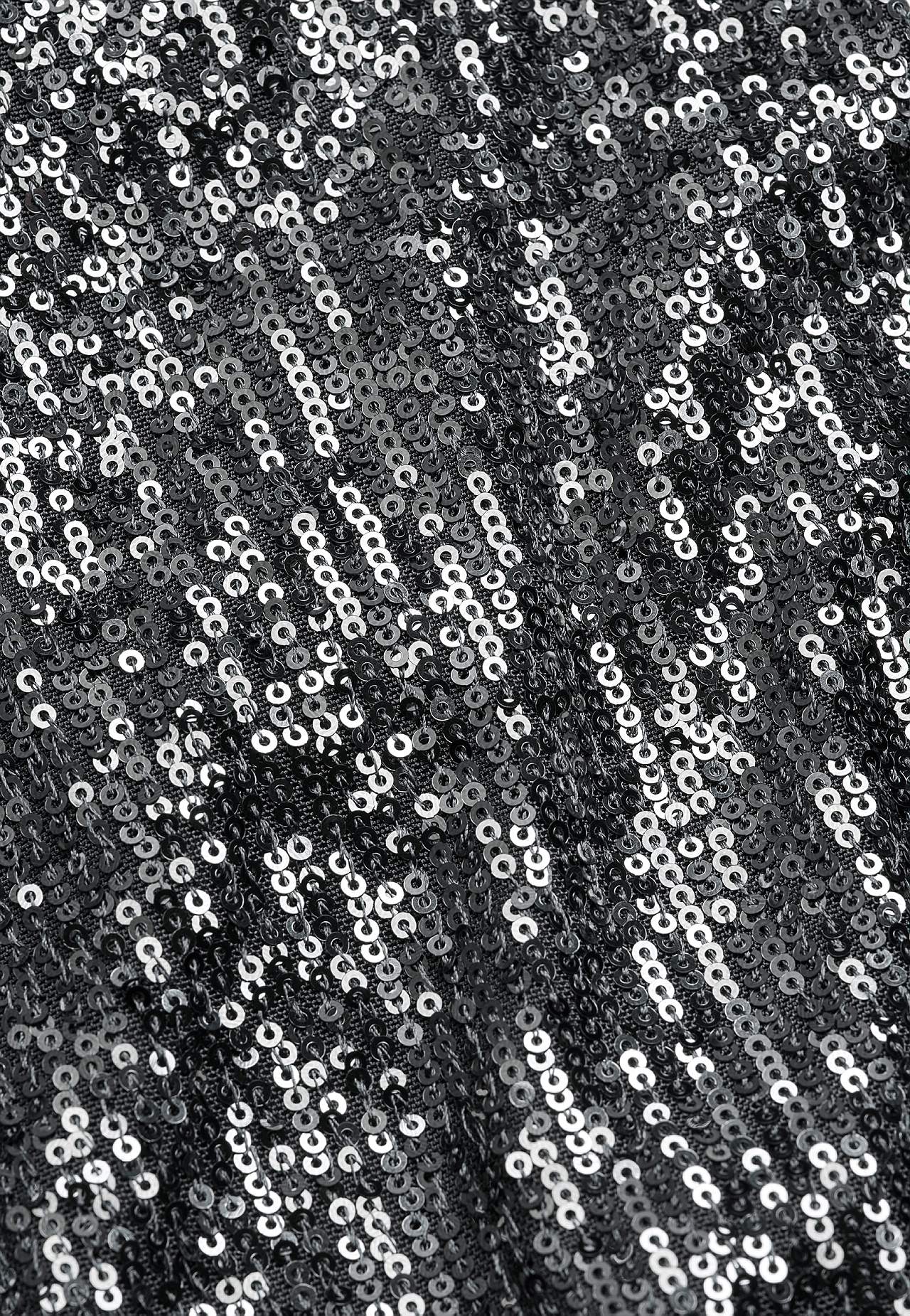 Luxurious sequin skirt