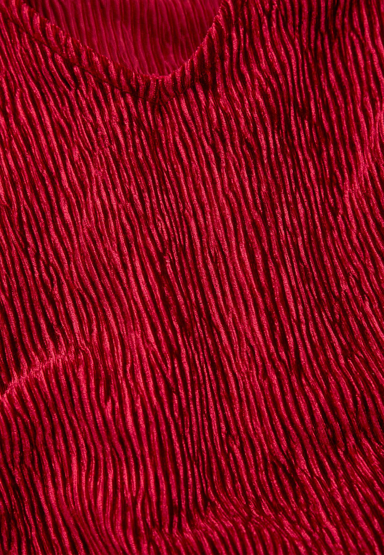 Party dress in velvet