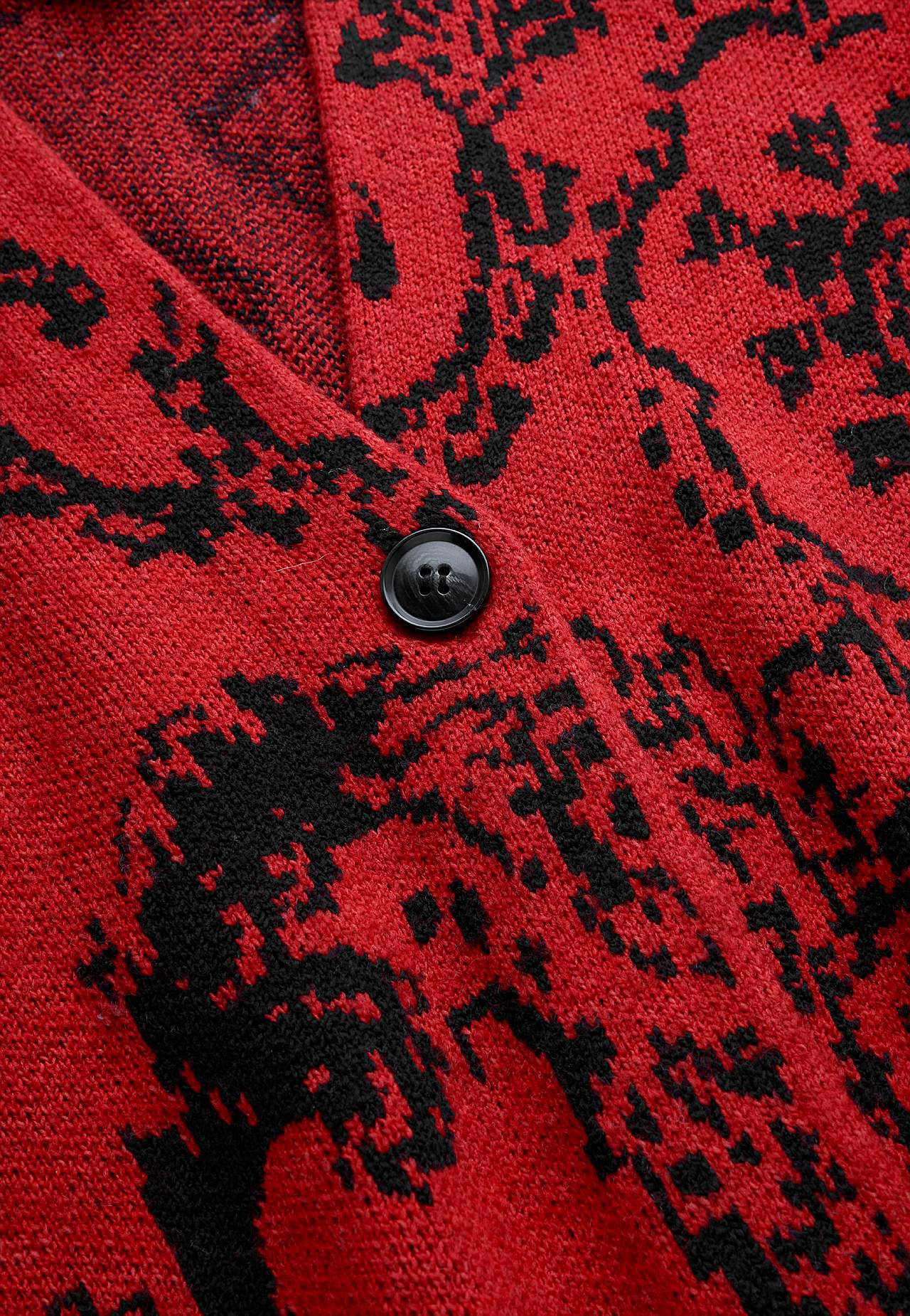 Jacquard-knit cardigan