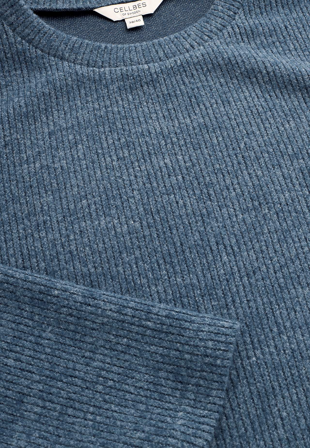 Super soft sweater with slits