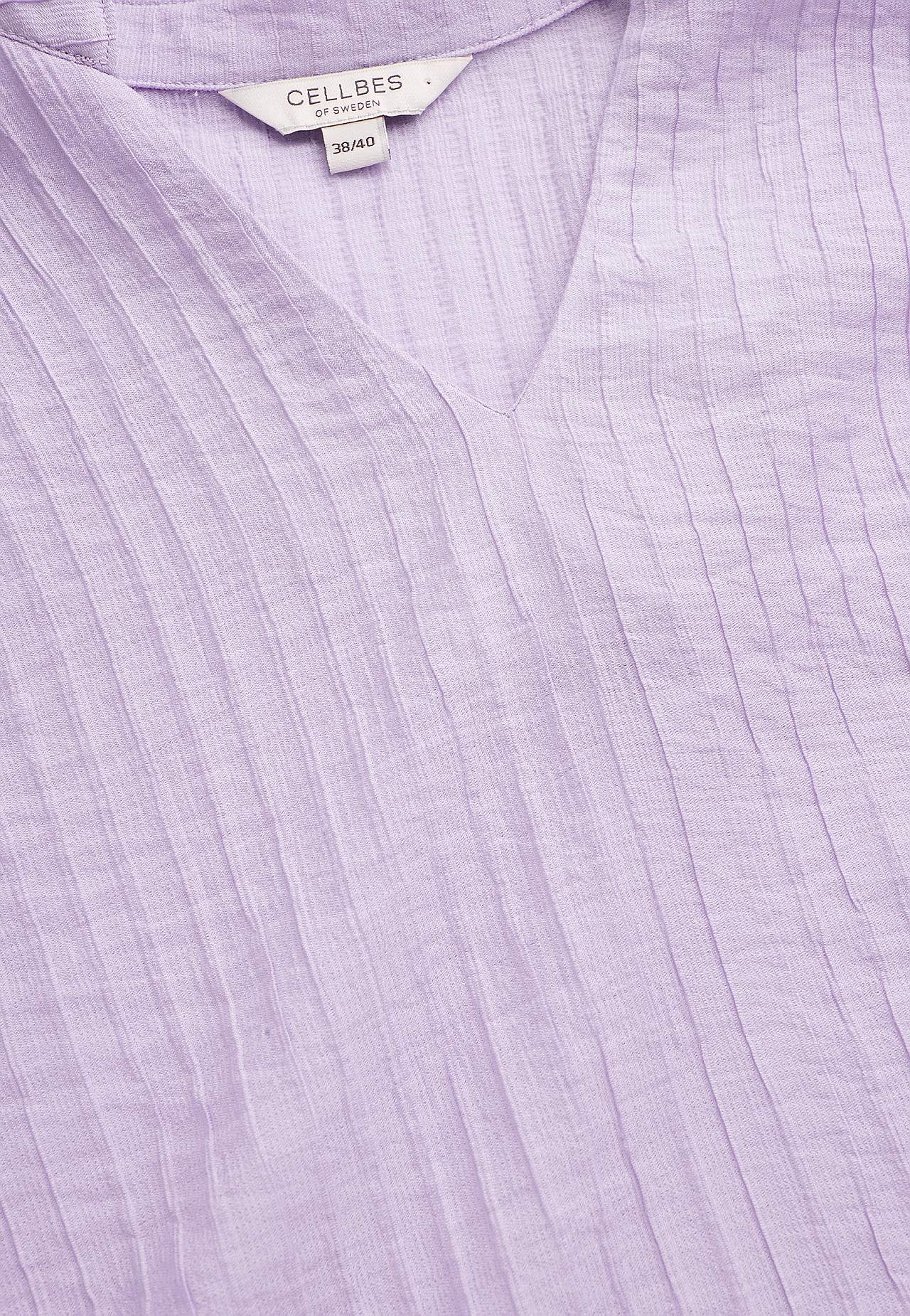 Woven blouse with structure