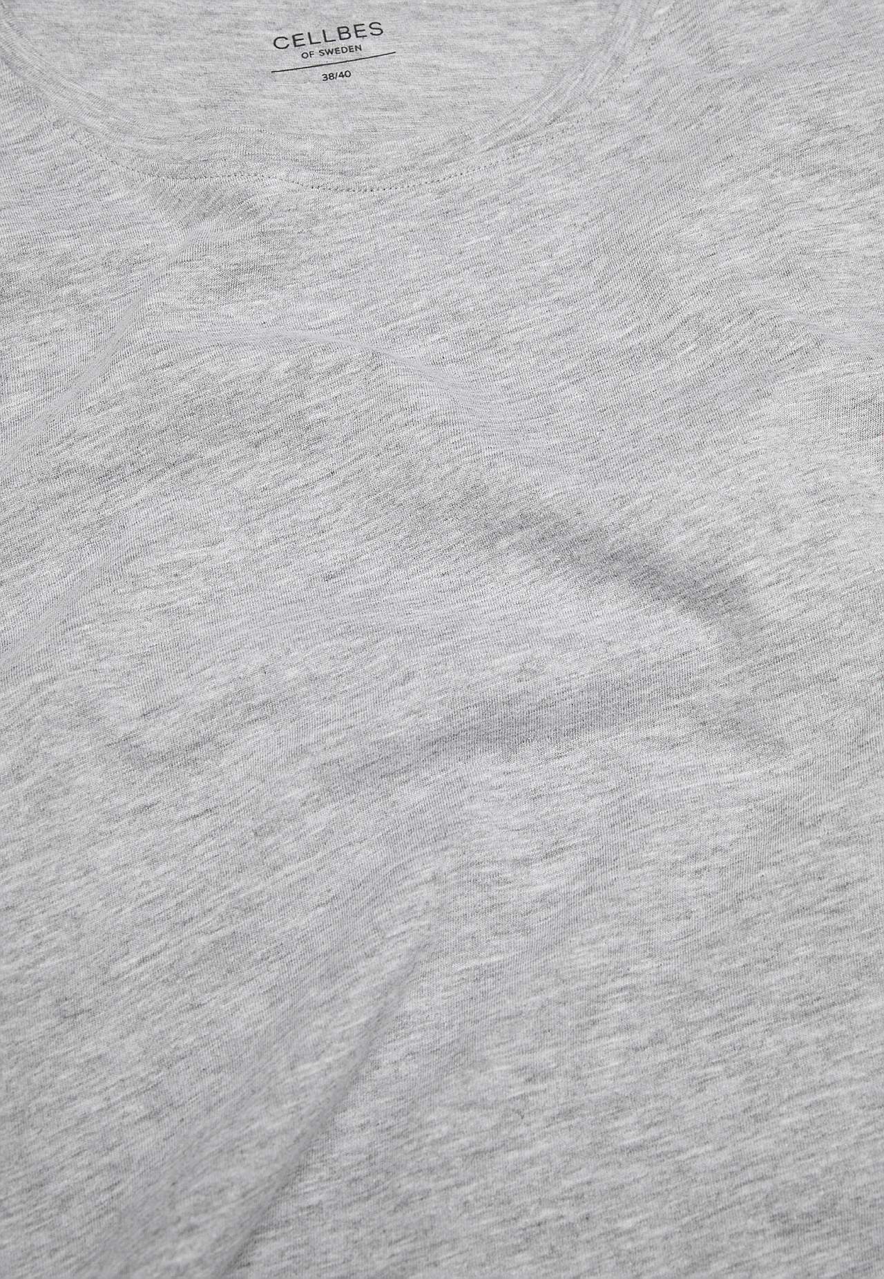 Short-sleeved nightdress