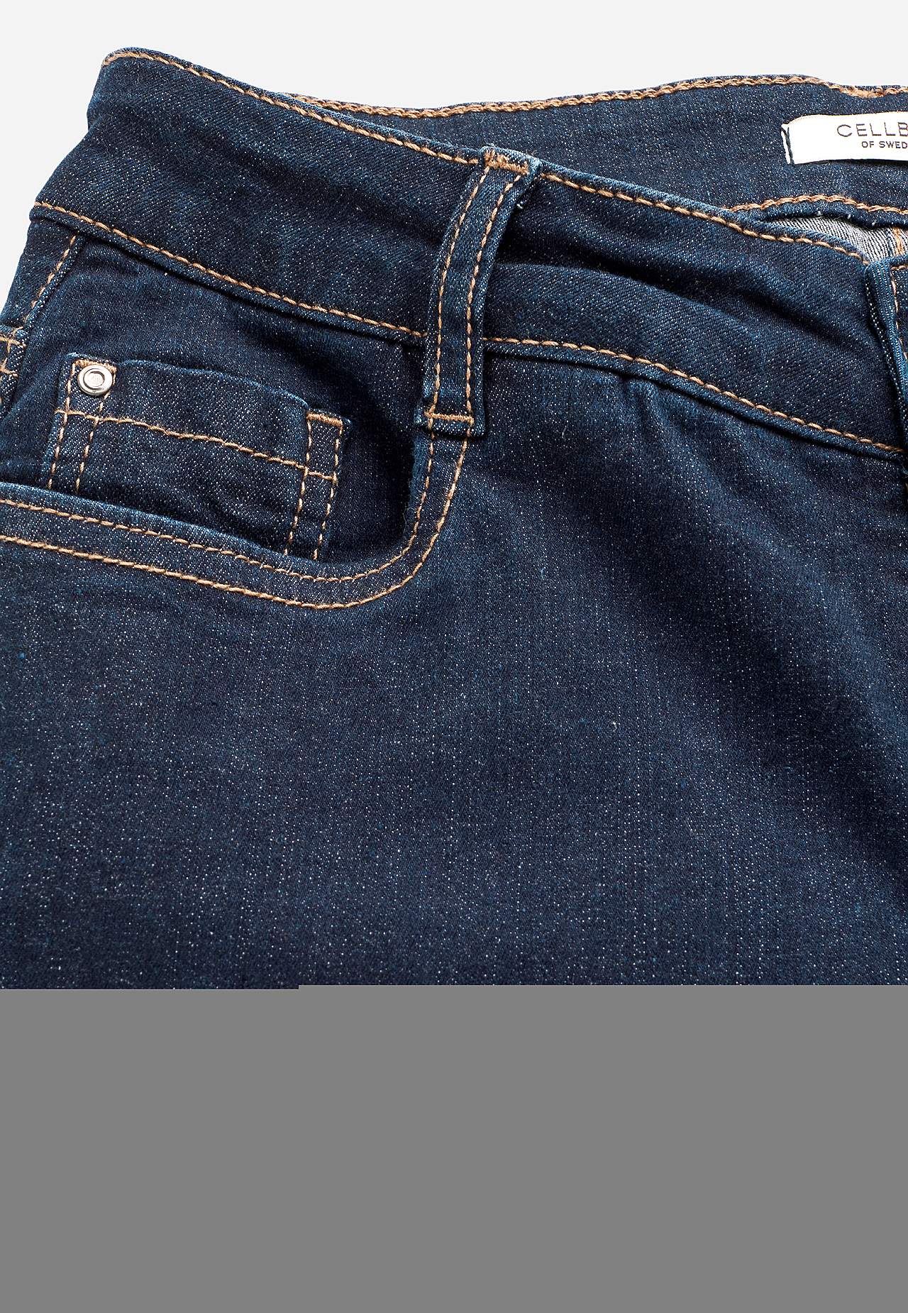 Comfortable stretch jeans with straight leg