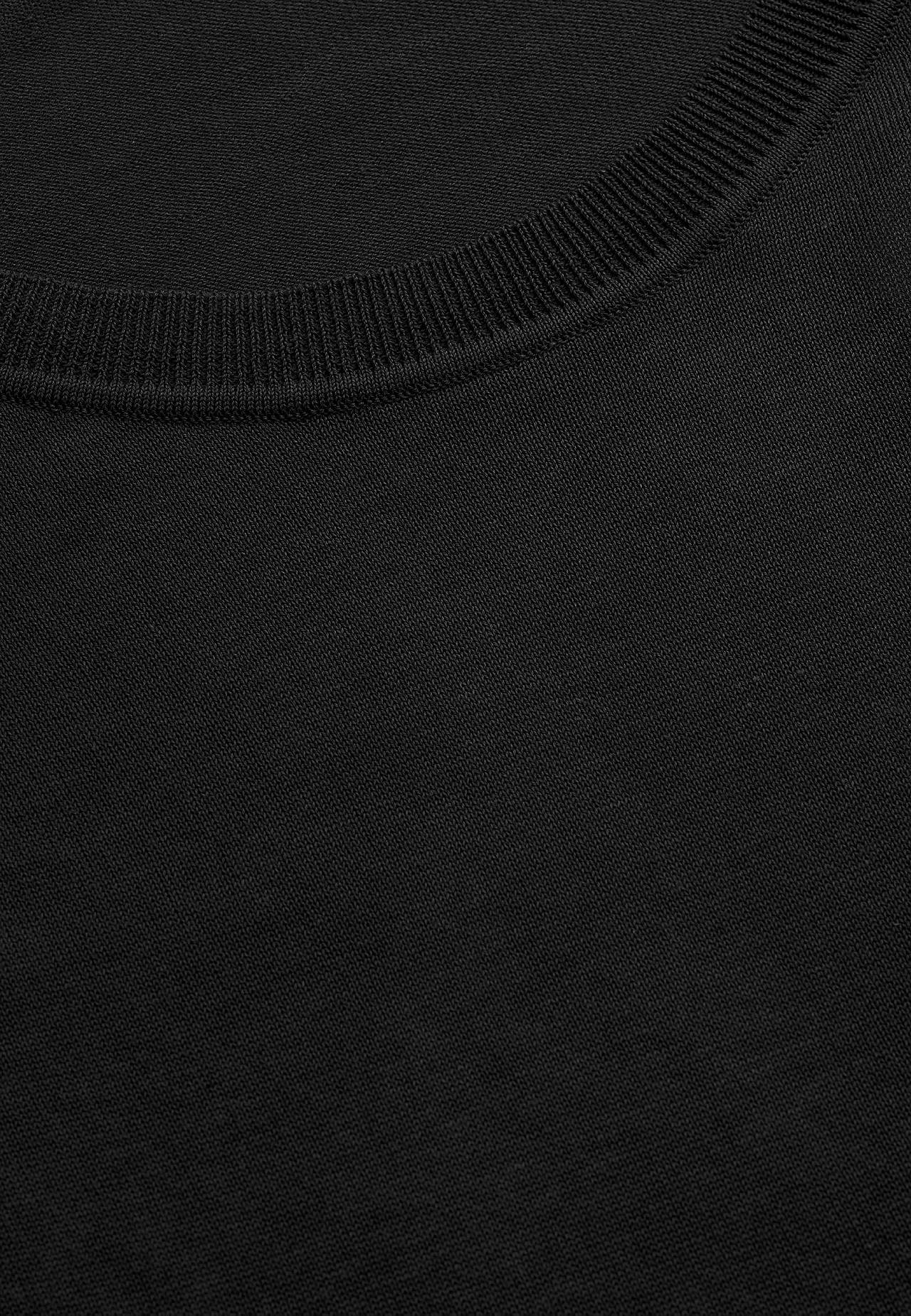 Fine-knitted Premium sweater