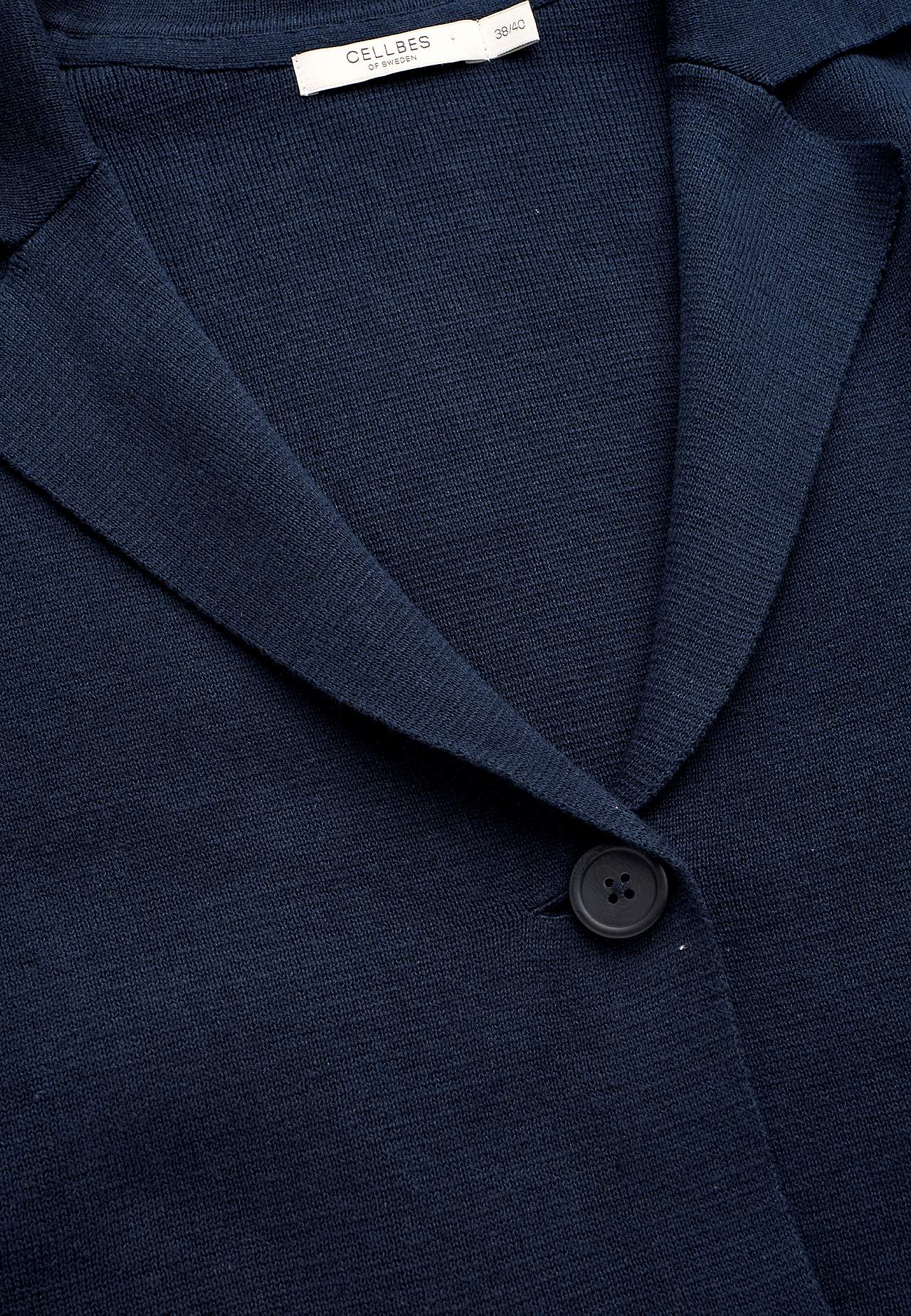 Cardigan with buttons