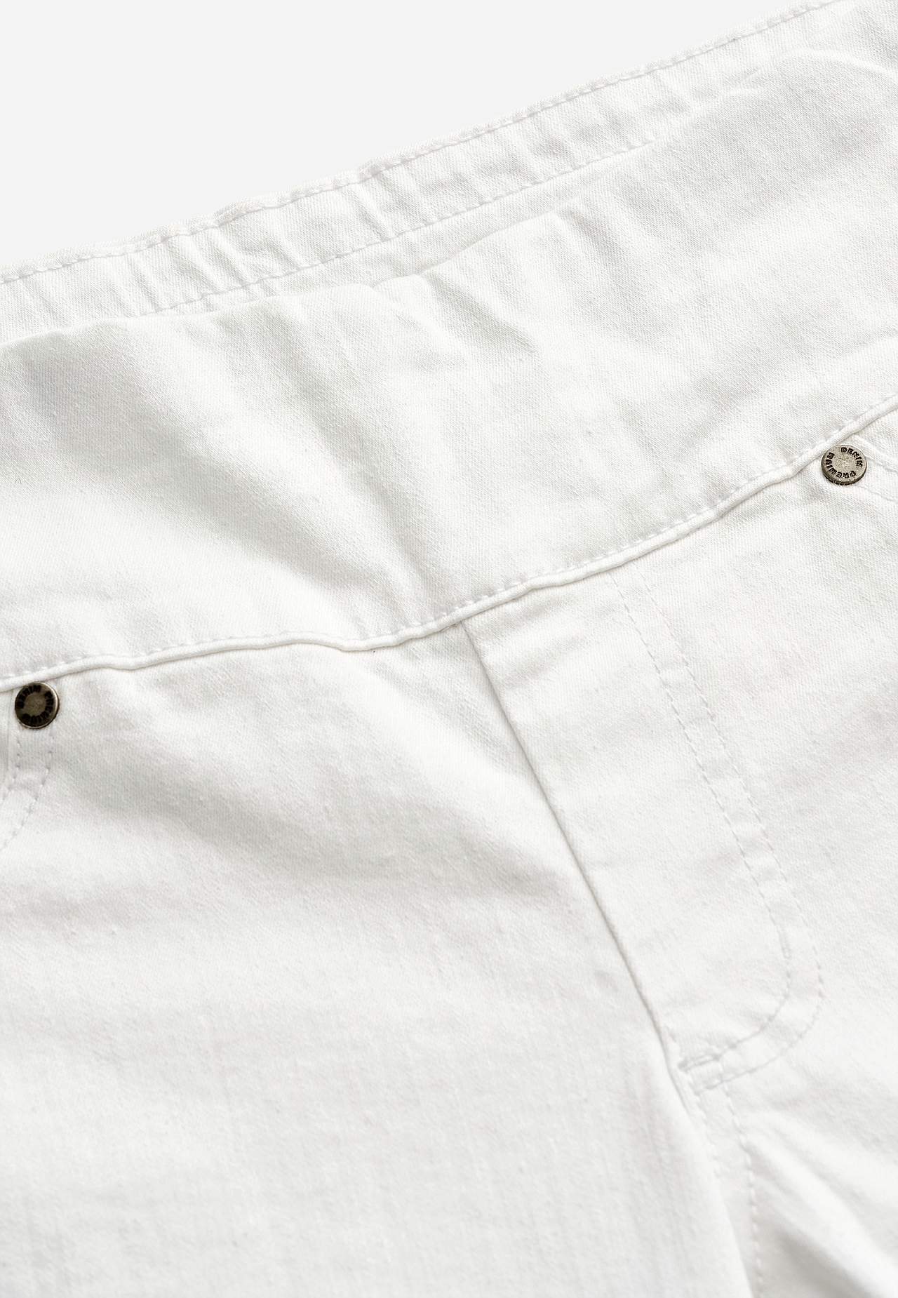 Super comfortable ankle jeans in denim