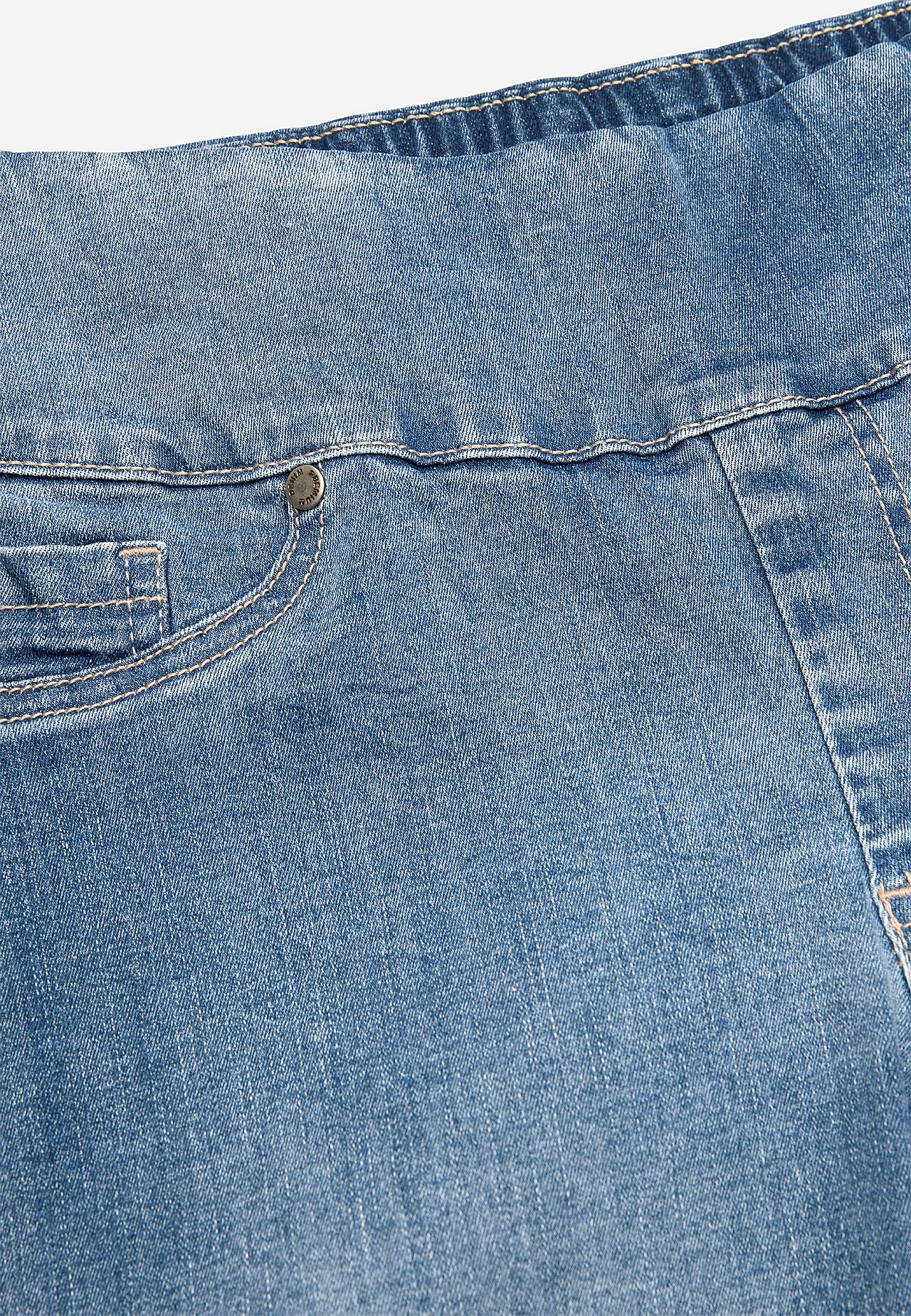 Super comfortable ankle jeans in denim