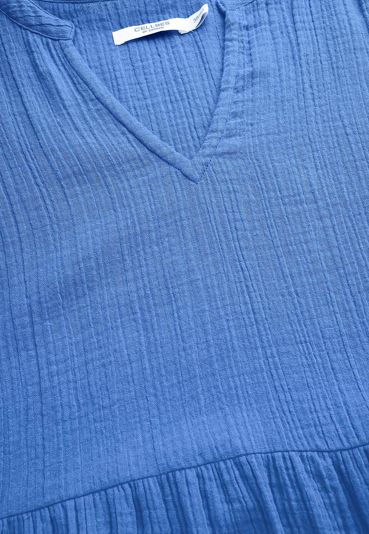 Dress in crinkled cotton