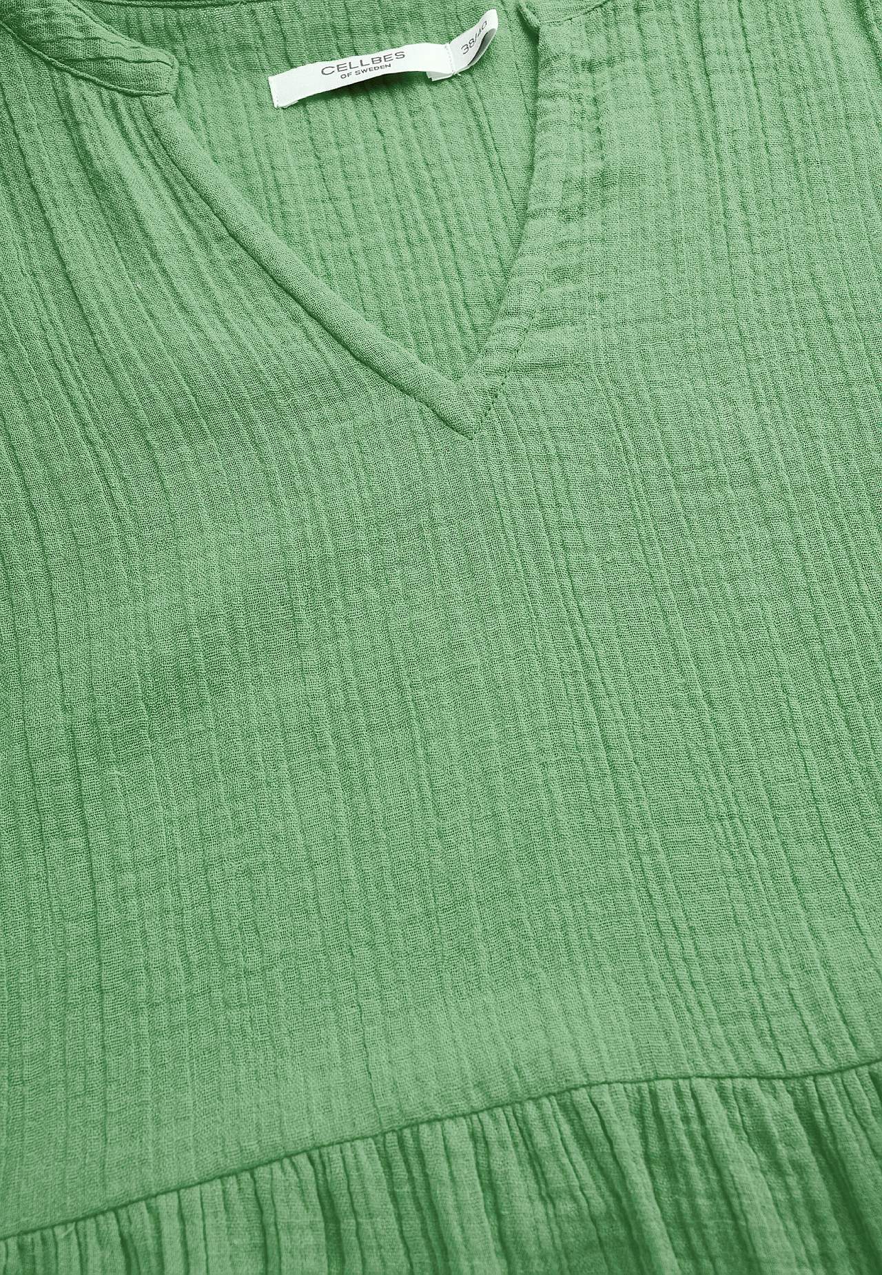 Dress in crinkled cotton
