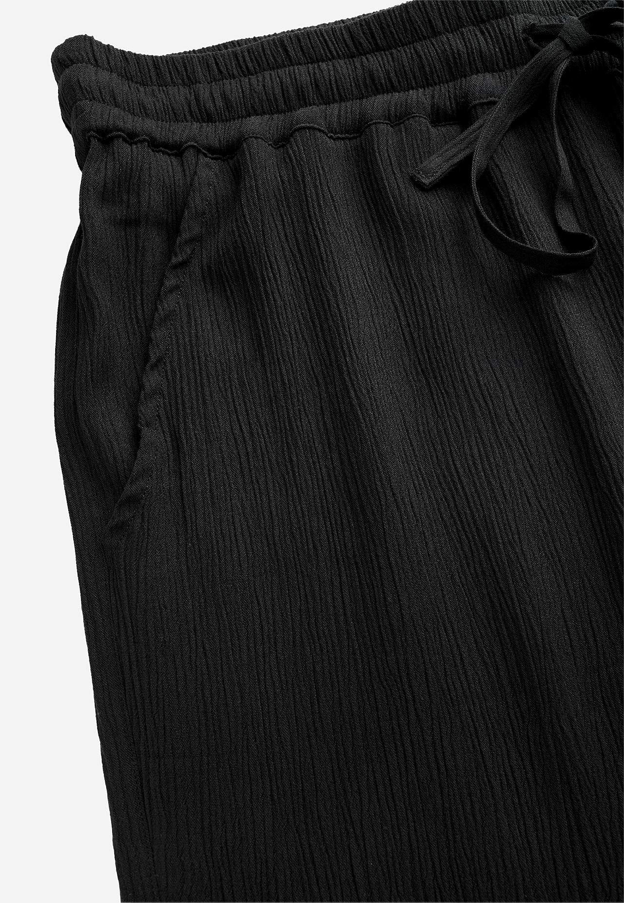 Trousers in viscose crepe