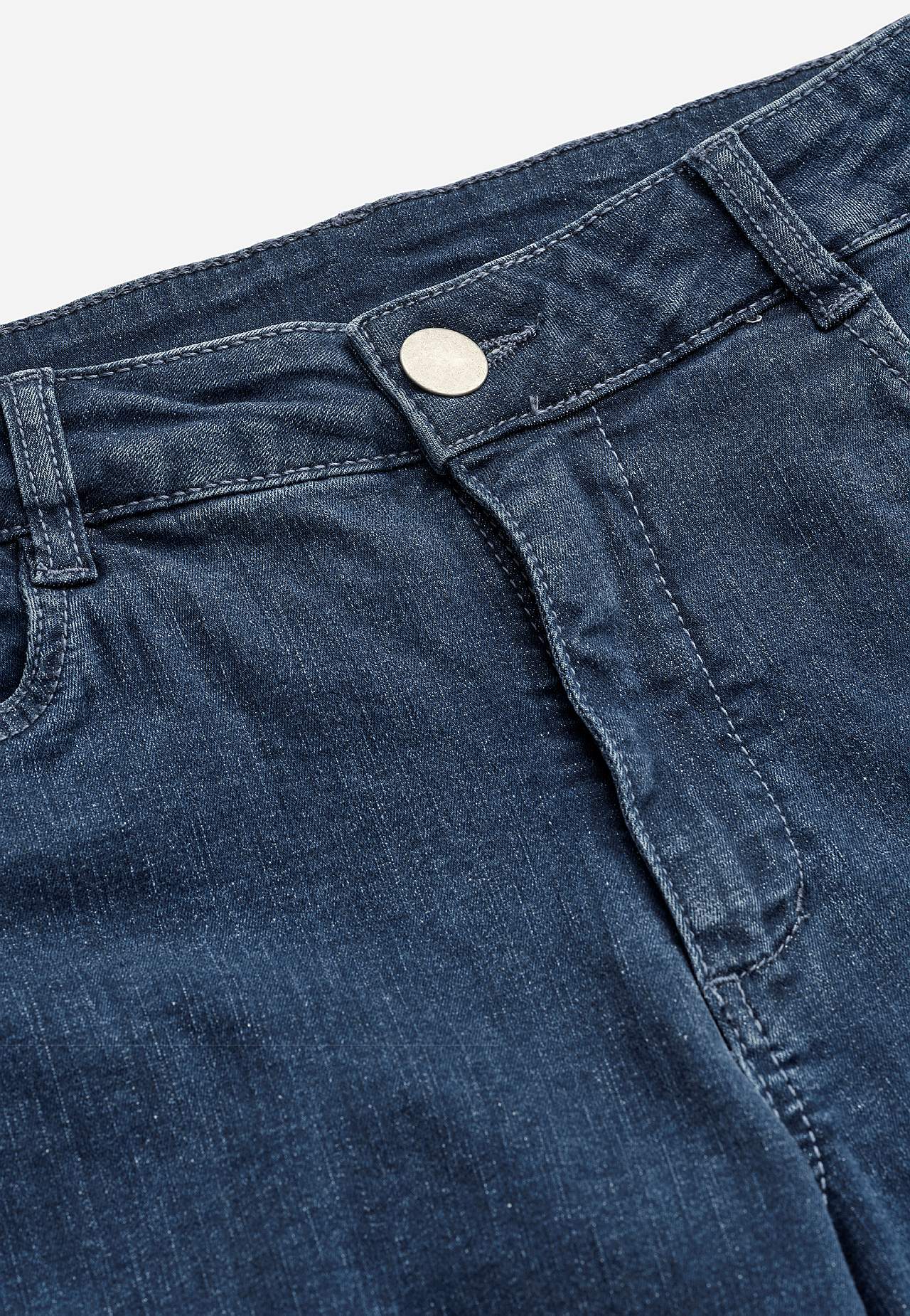 Stretchy ankle jeans