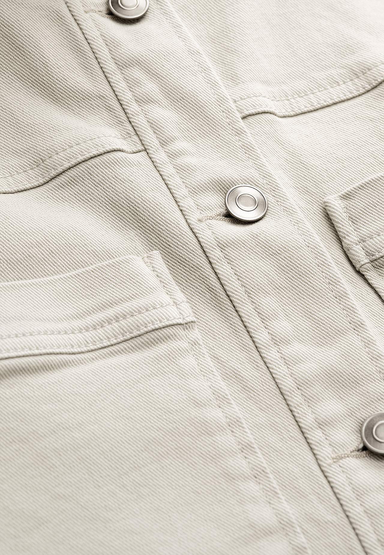 Stretchy denim jacket
