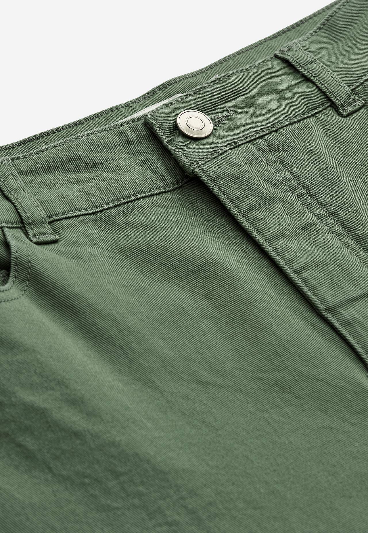 Crop jeans with five-pocket design