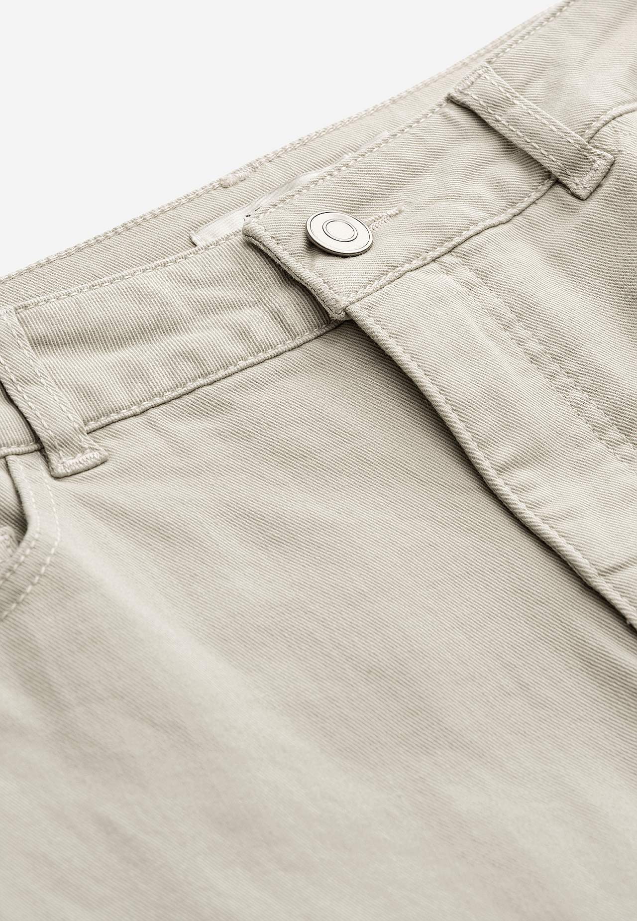 Crop jeans with five-pocket design