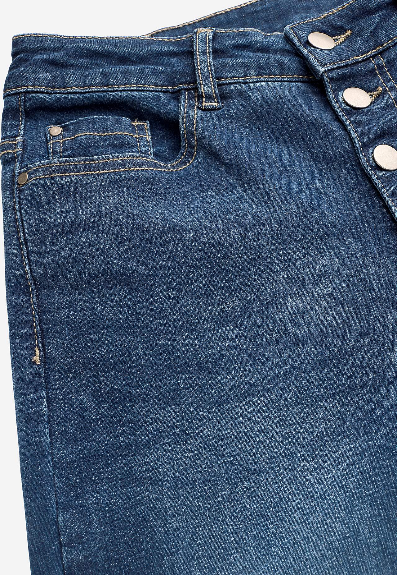 Crop jeans with button fly closure