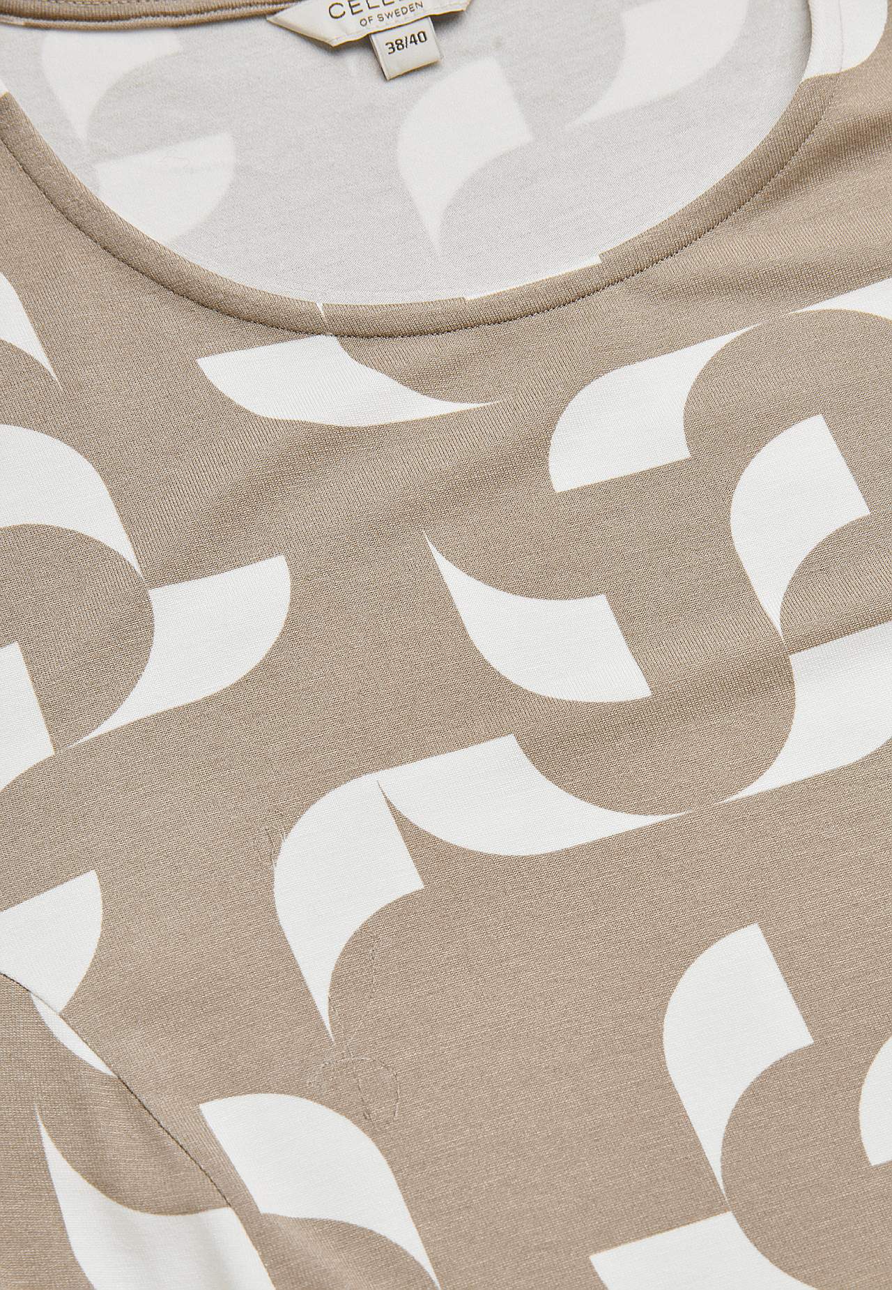 Patterned tunic with pockets