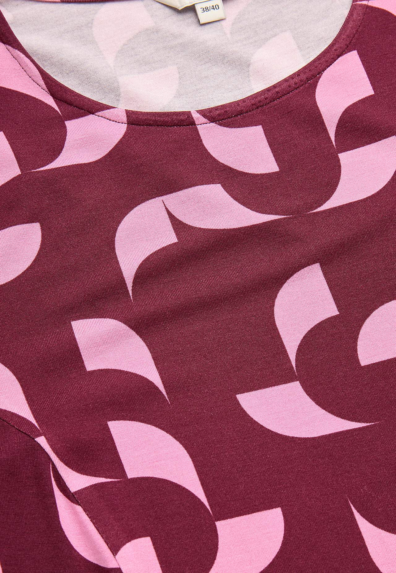 Patterned tunic with pockets