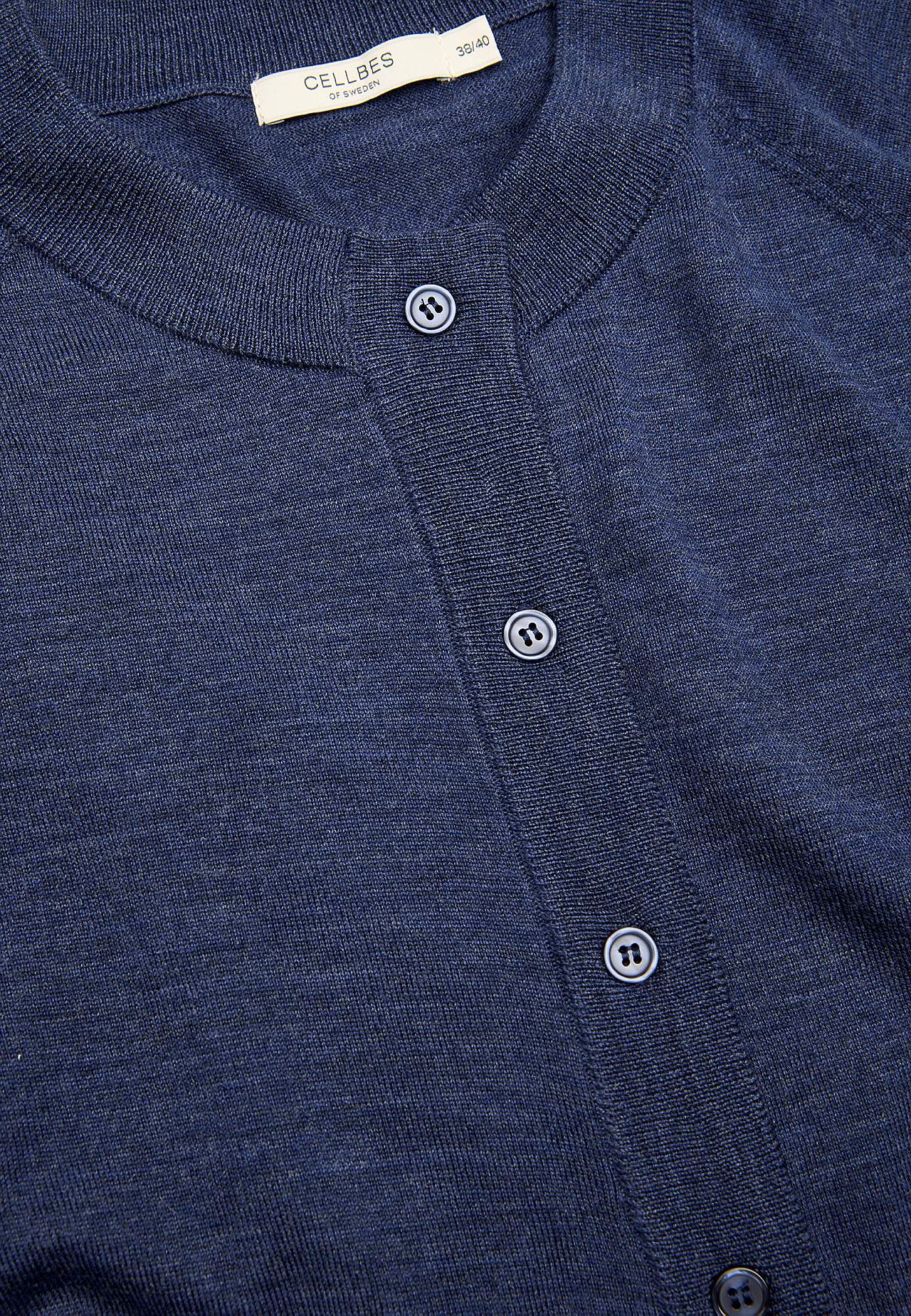 Cardigan Premium in merino wool