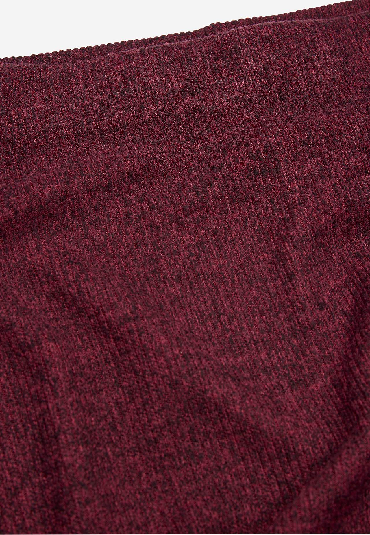 Super soft skirt with slit Beata