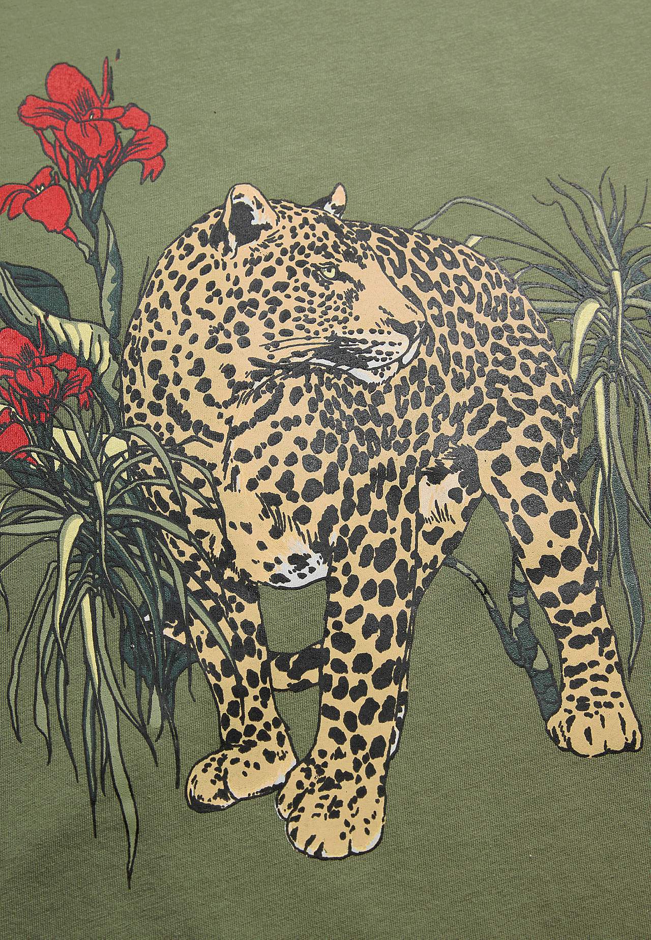 Short-sleeved nightdress