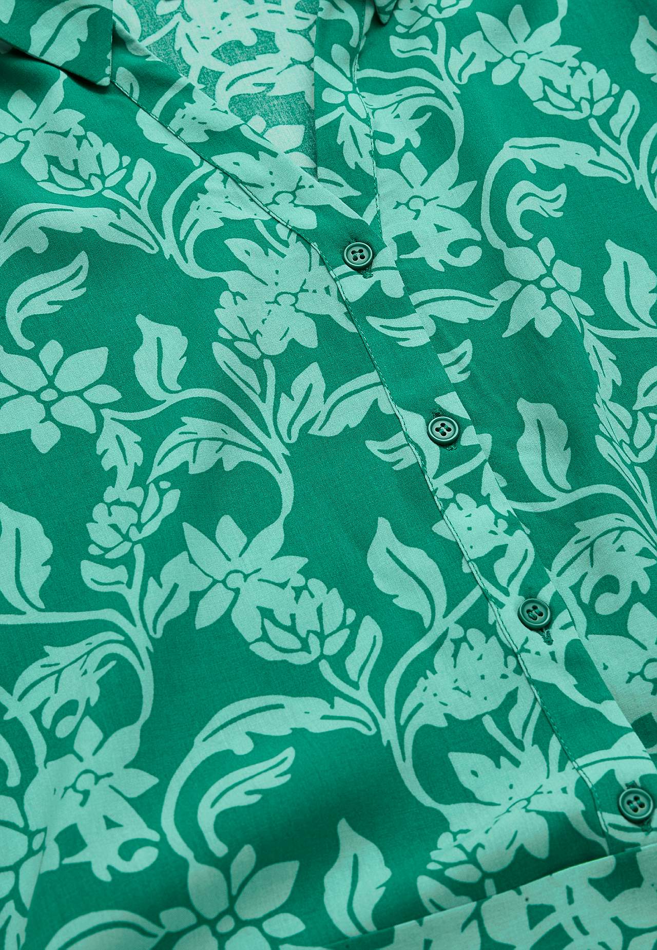 Shirt dress with pockets